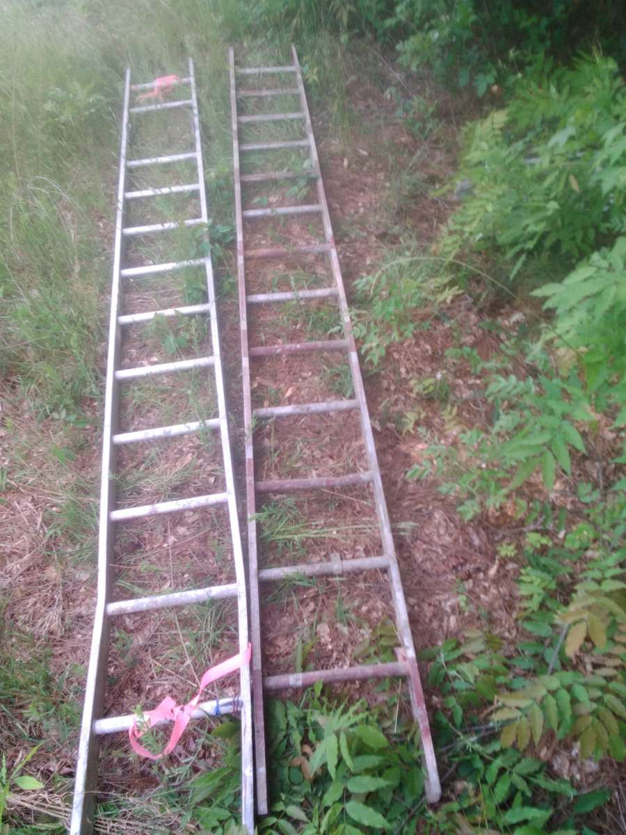 2 15 ft 1 11foot extension ladders