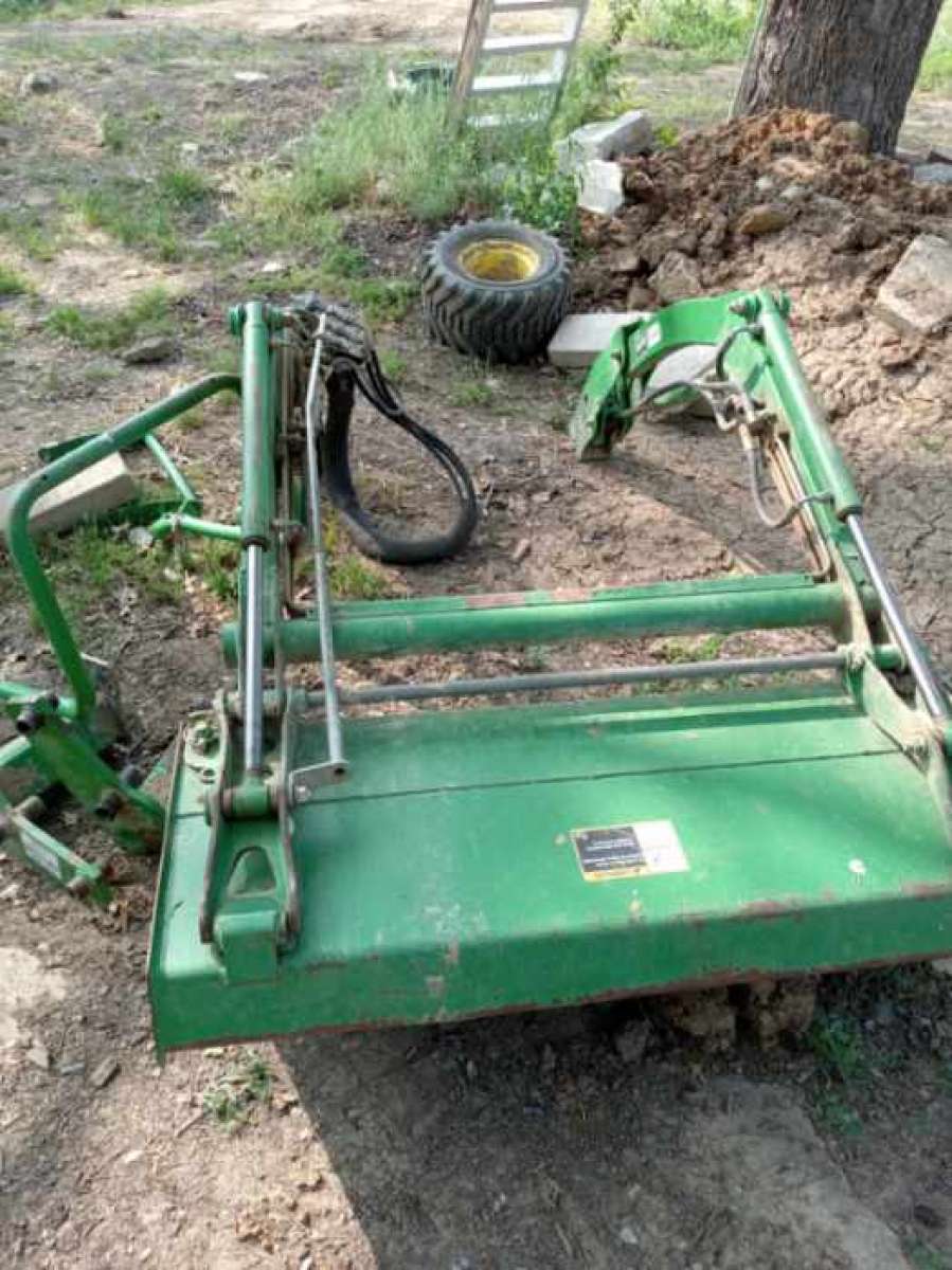 John Deere front loader
