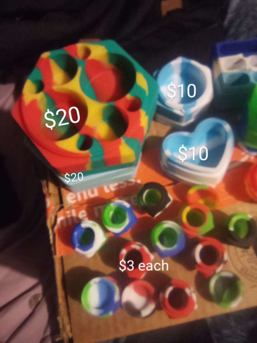 silicone wax containers