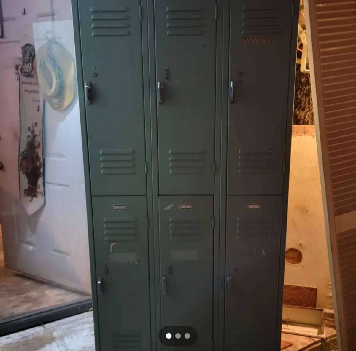 penco Product Inc metal lockers  2 tier 6 lockers