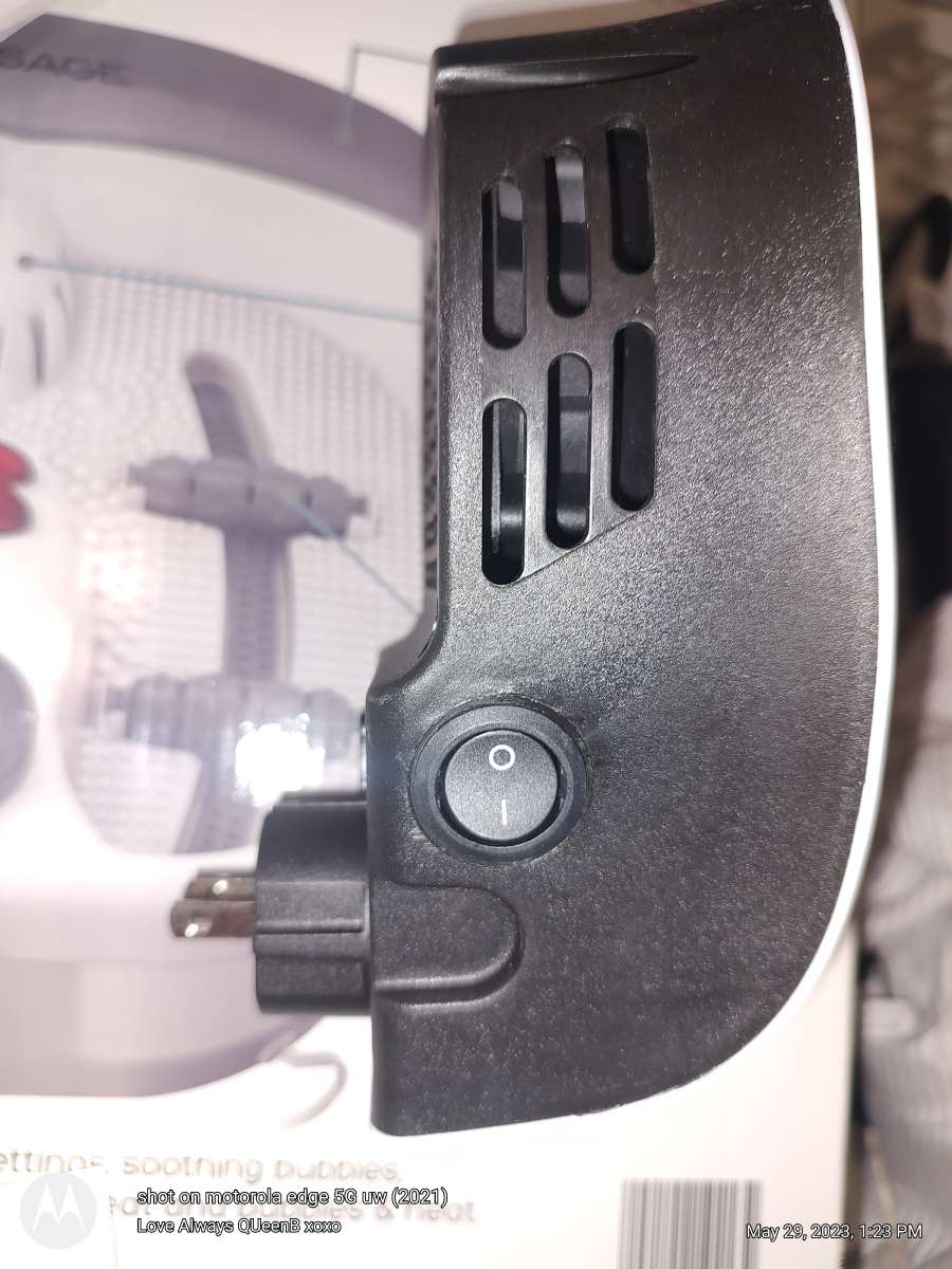 4 brand new portable plug in new heaters still in box