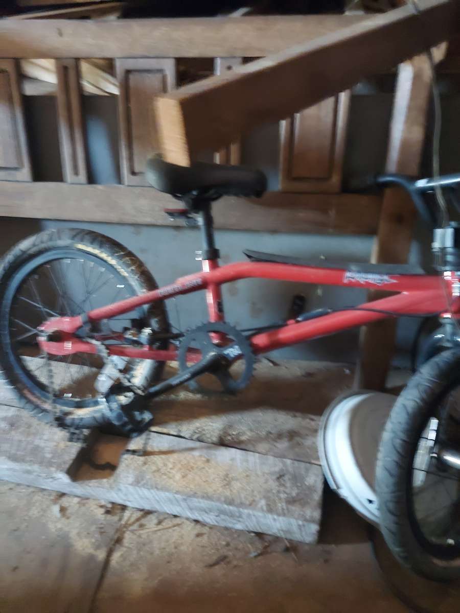 18 in redline pit bike