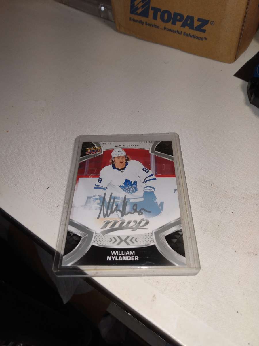 2021 William nylander autograph upper Deck MVP