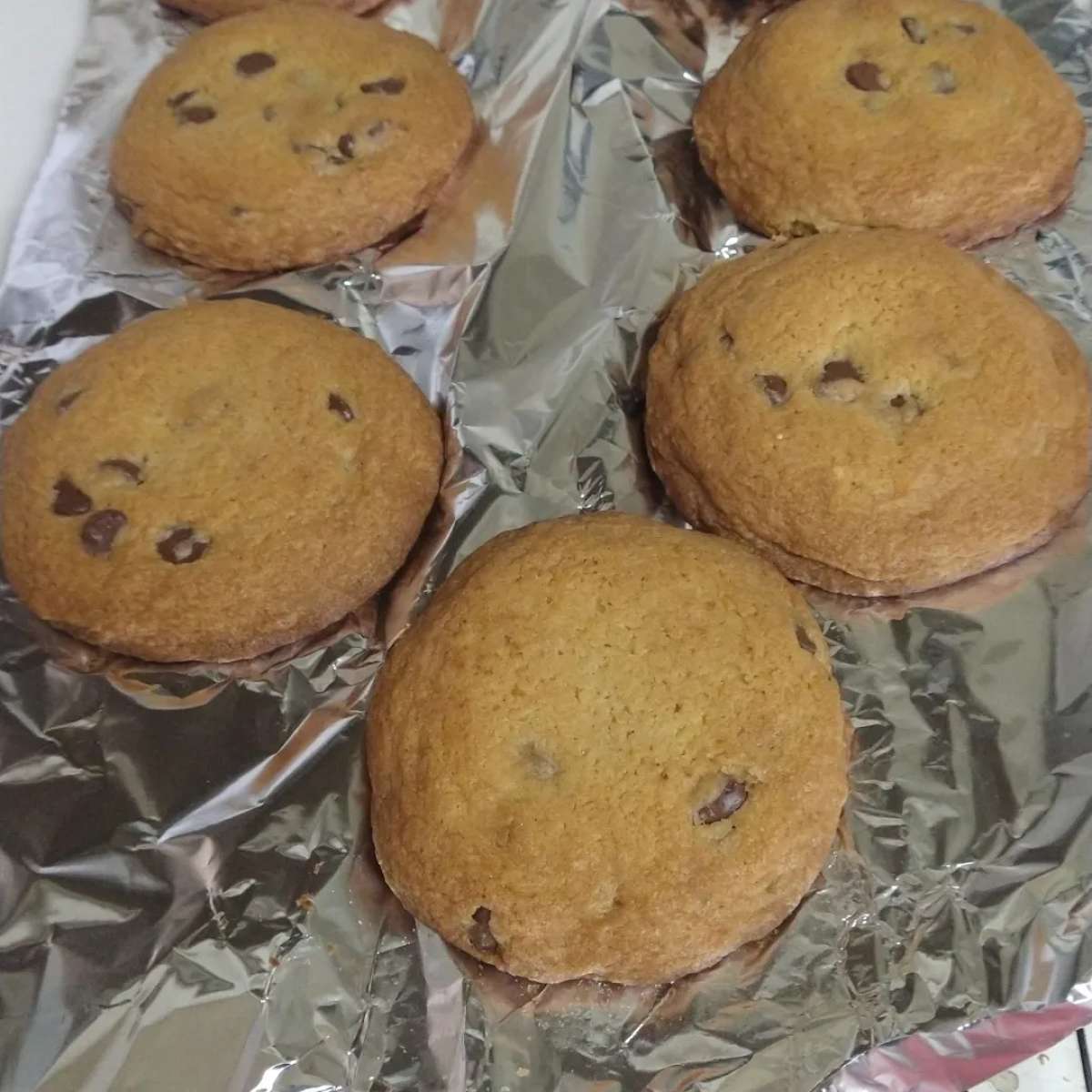 chocolate chip cookies