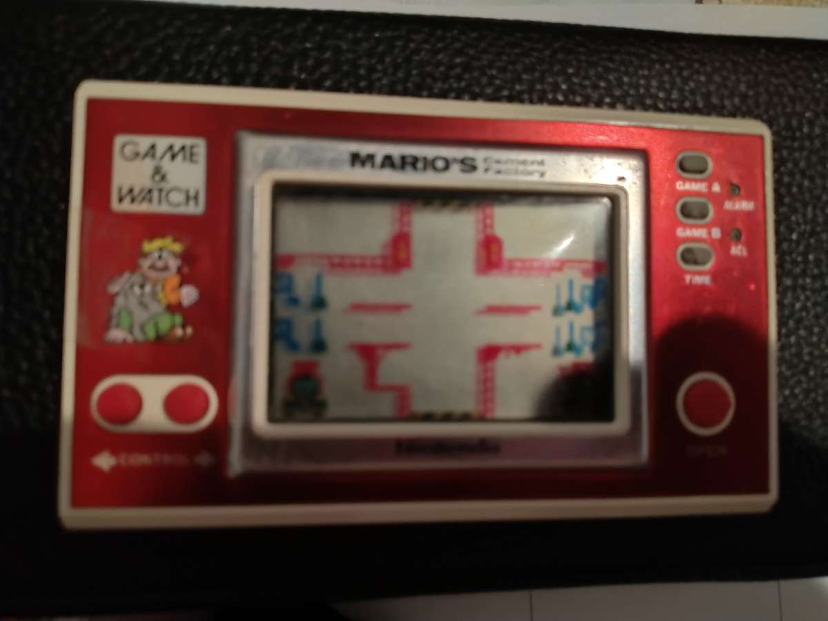 1983 MARIOS CEMENT FACTORY GAME 100 obo