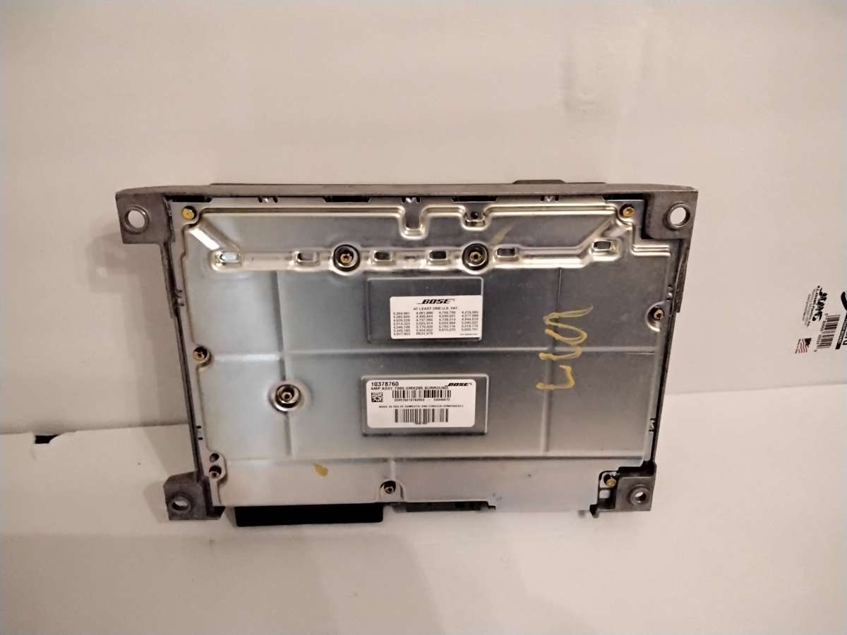 USED  BOSE AMPLIFIER