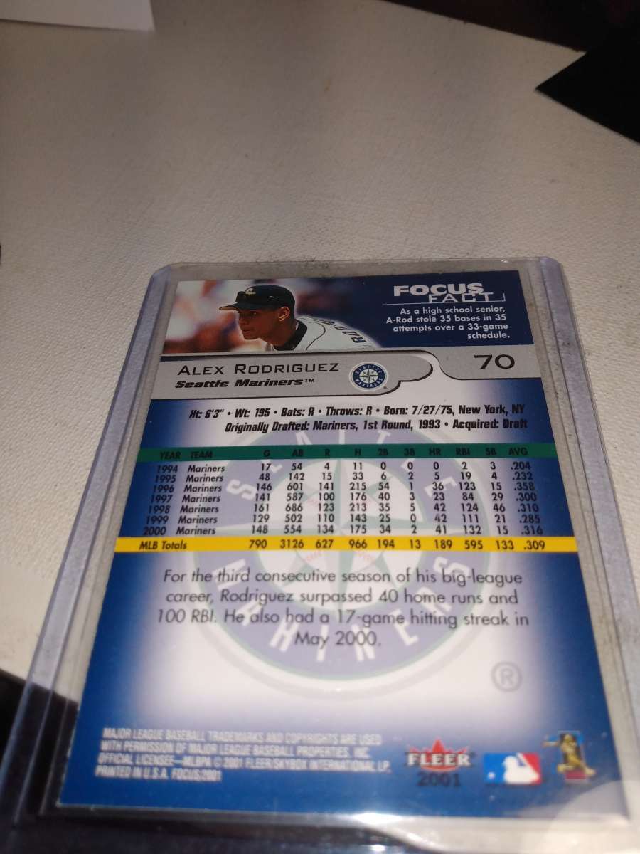 2001 Fleer focus Alex Rodriguez