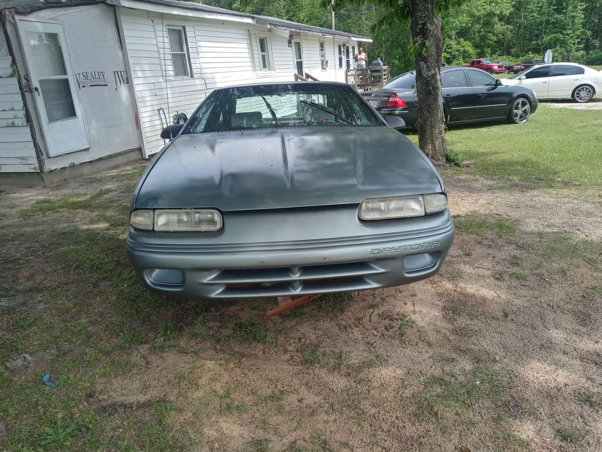 92 Dodge Daytona nonturbo