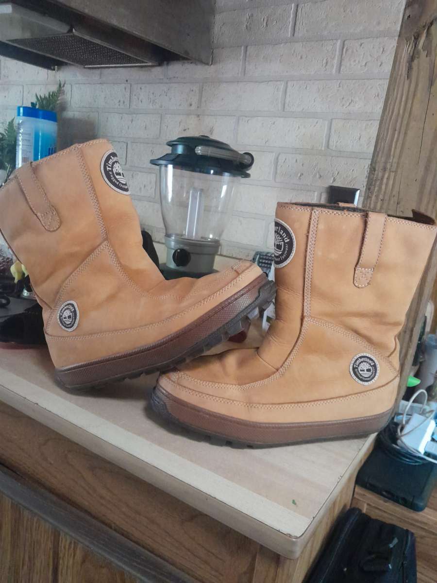 Timberland Boots Mens Size 9