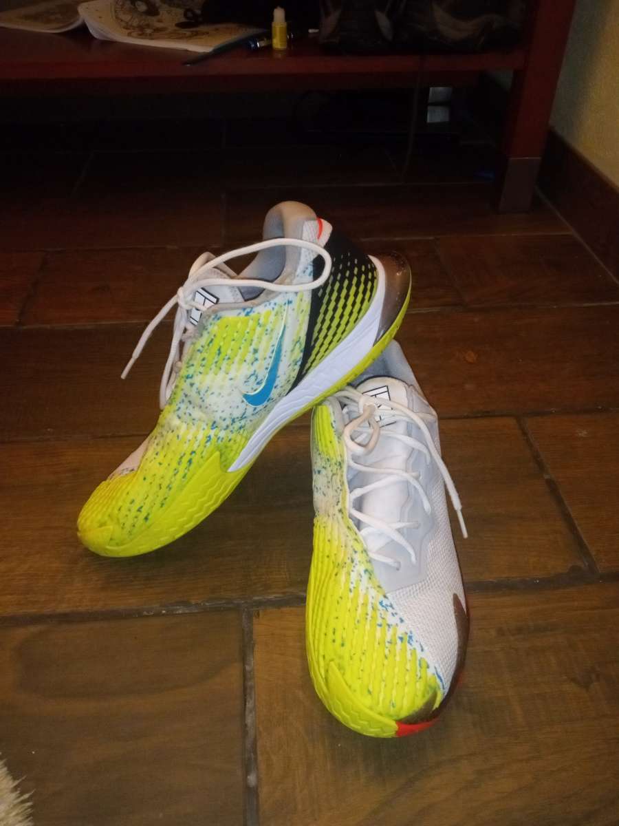 Nike Air Zoom Vapor Cage 4