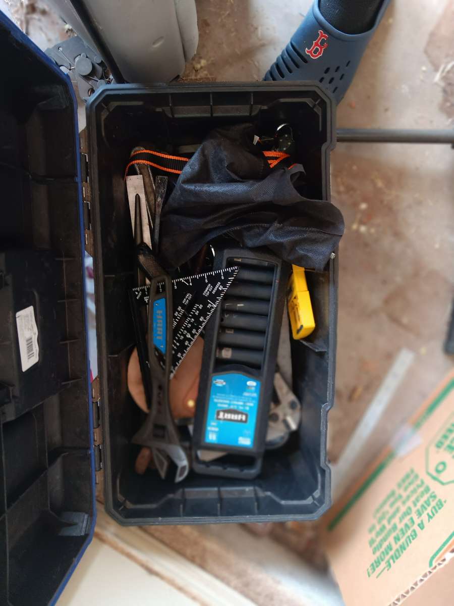 air tools sanders socket sets ect