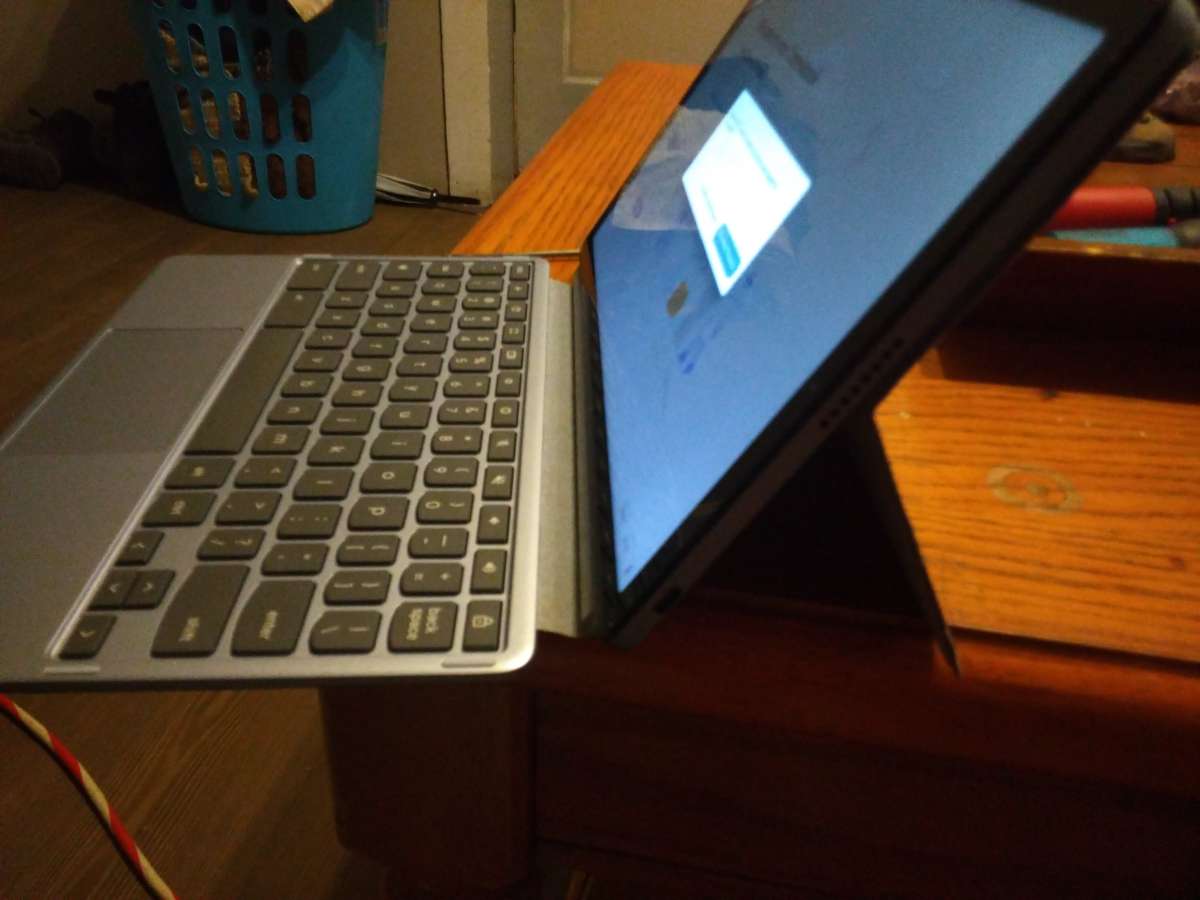 Lenovo 14 inch touchscreen Chromebook