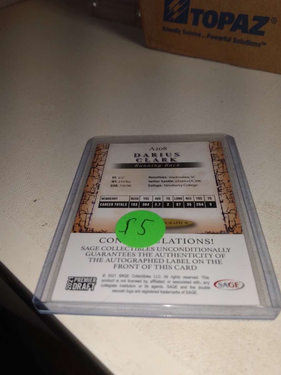 2021 premier draft Darius Clark autograph