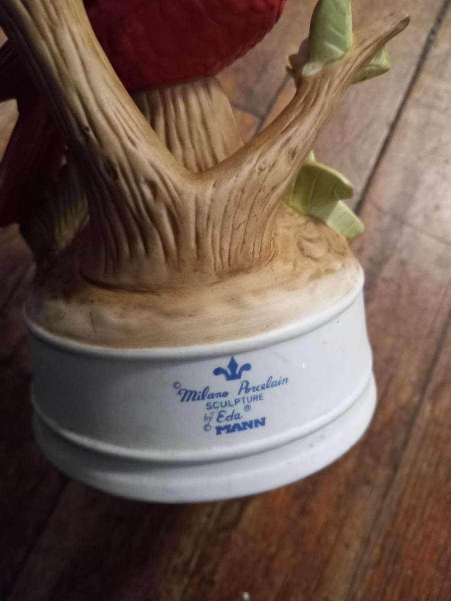 vintage porcelain music box