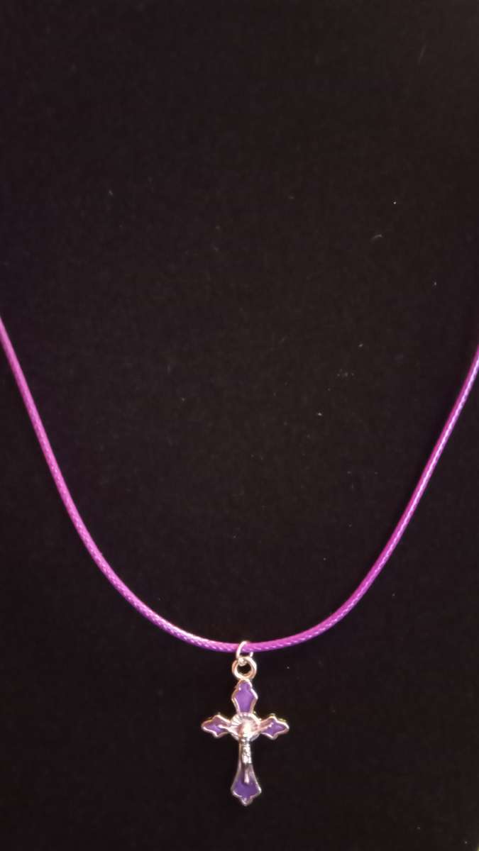 cross necklace