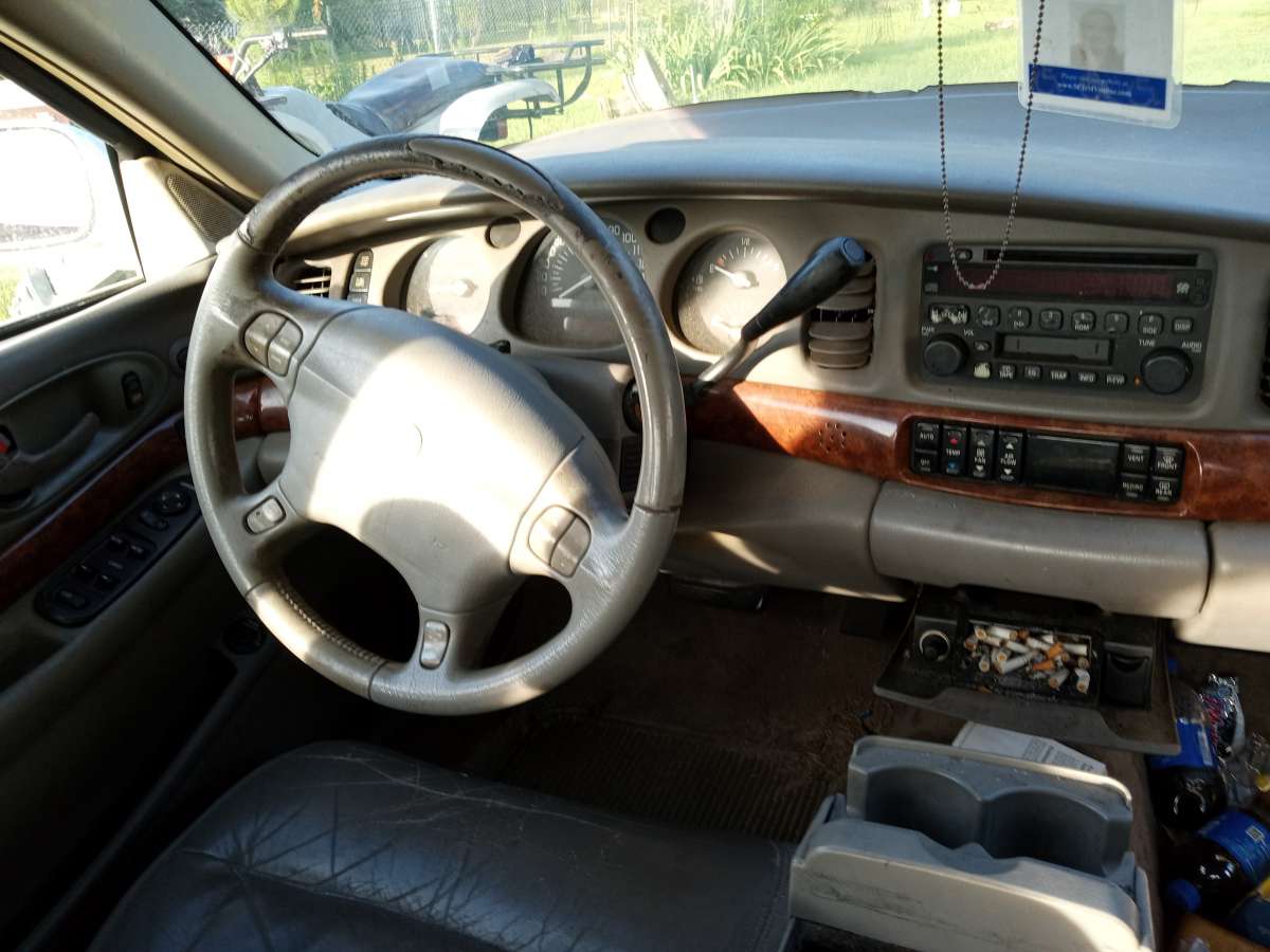 Oldsmobile Cutlass 2000