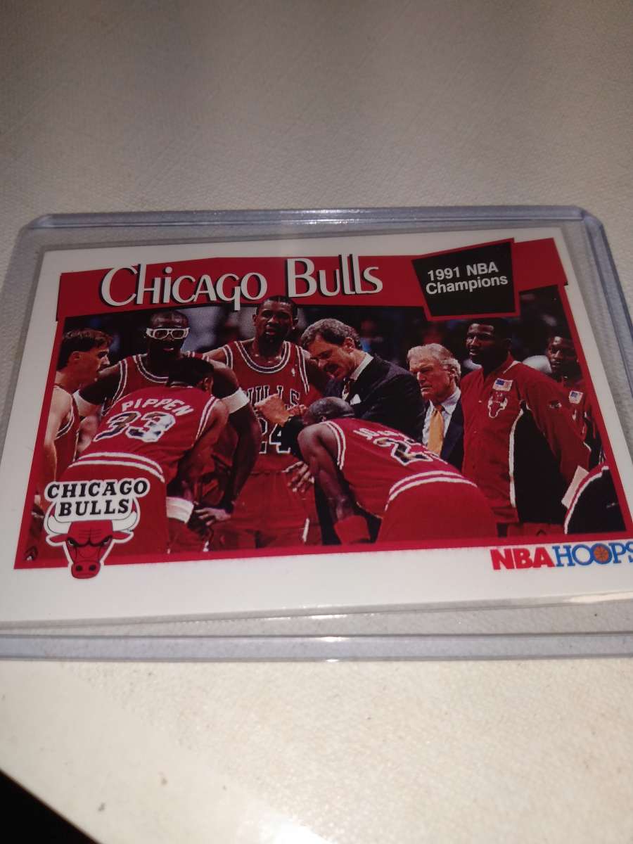 1991 NBA hoops the Chicago bulls with Michael Jordan
