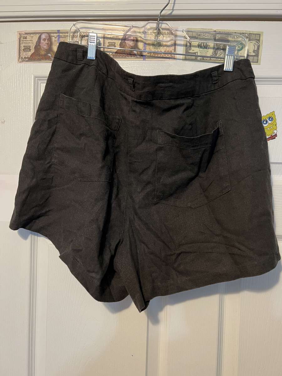 womens shorts size 12