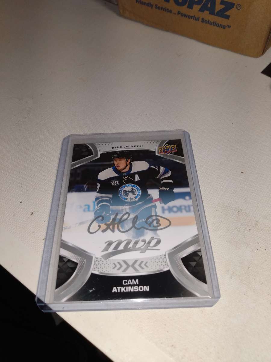 MVP upper Deck 2021 autograph Cam Atkinson