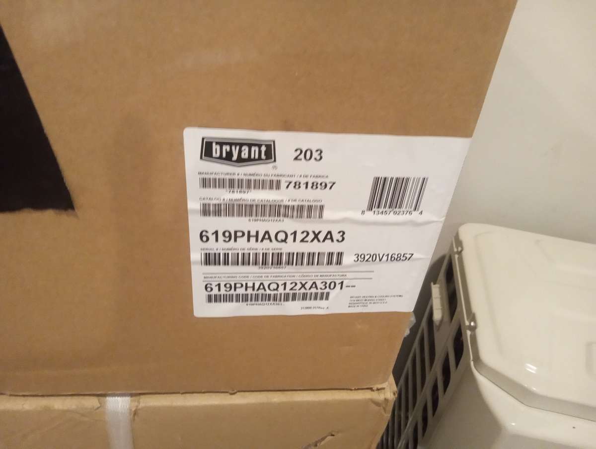 2 mini split outdoor heat pump system and 1 indoor head