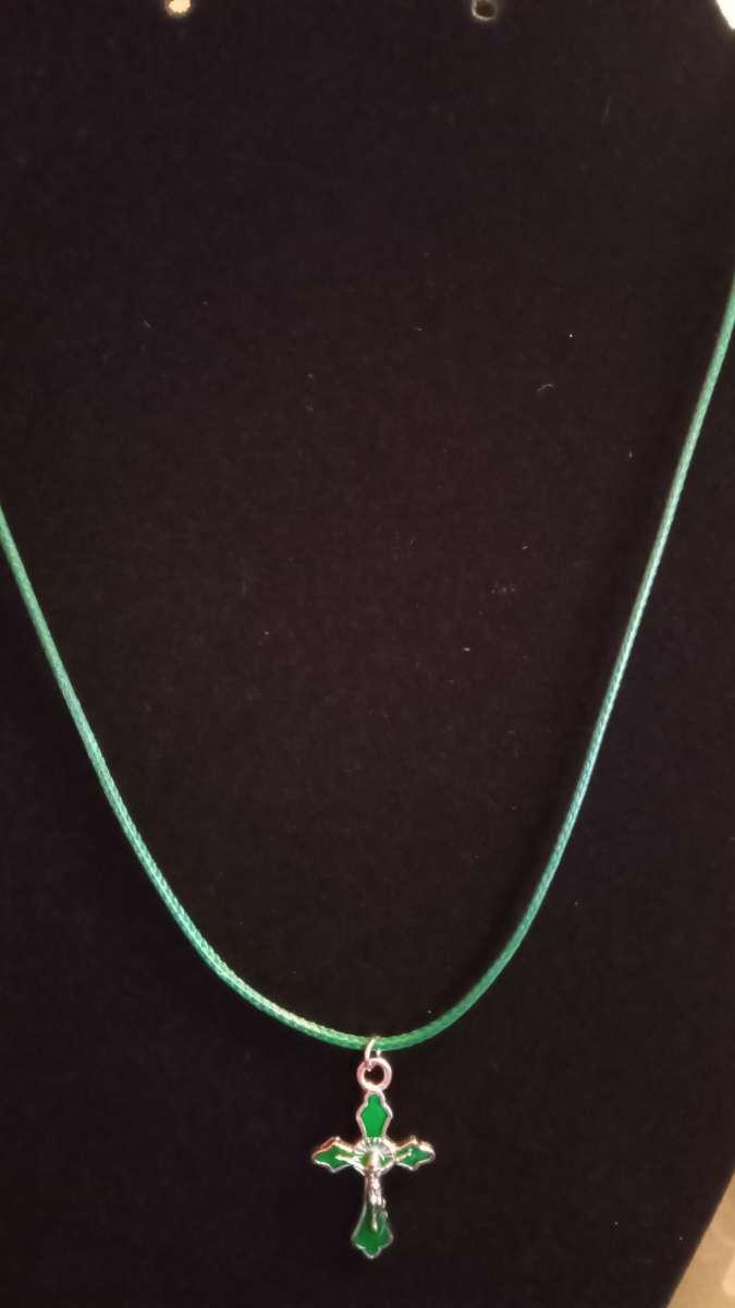 cross necklace