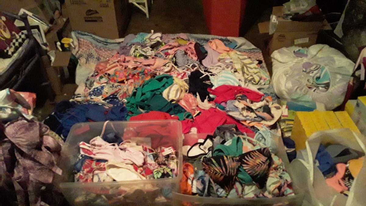 brand new bikinis 5 dollars set