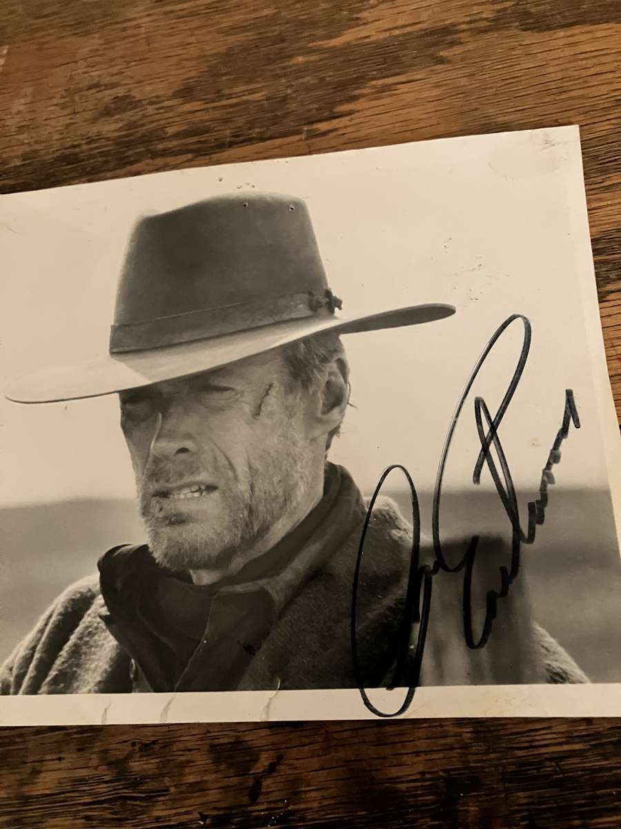 autograph picture real