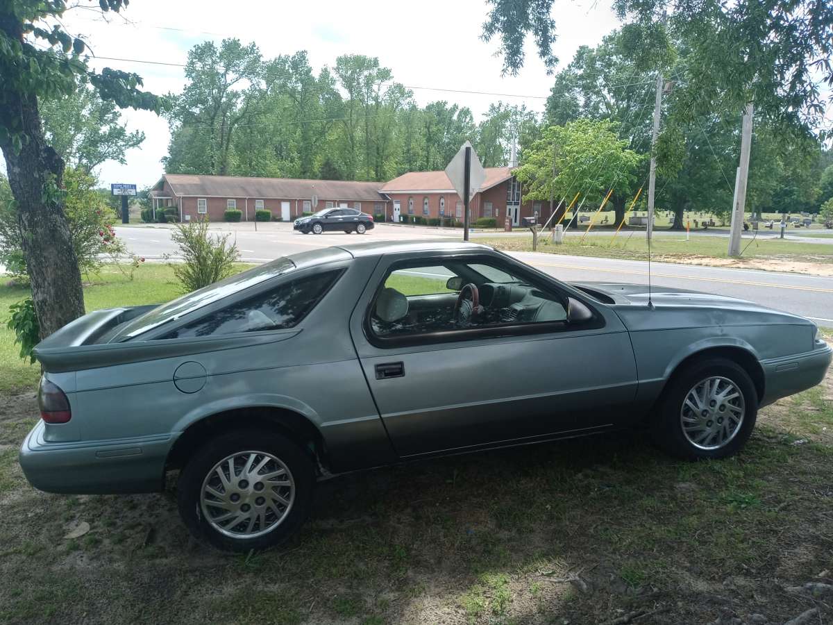 92 Dodge Daytona nonturbo