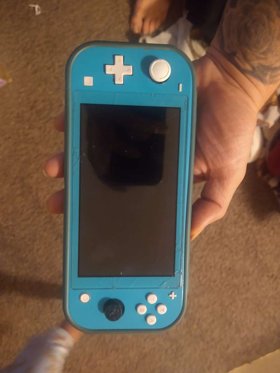 Nintendo switch consoles need screen replacement