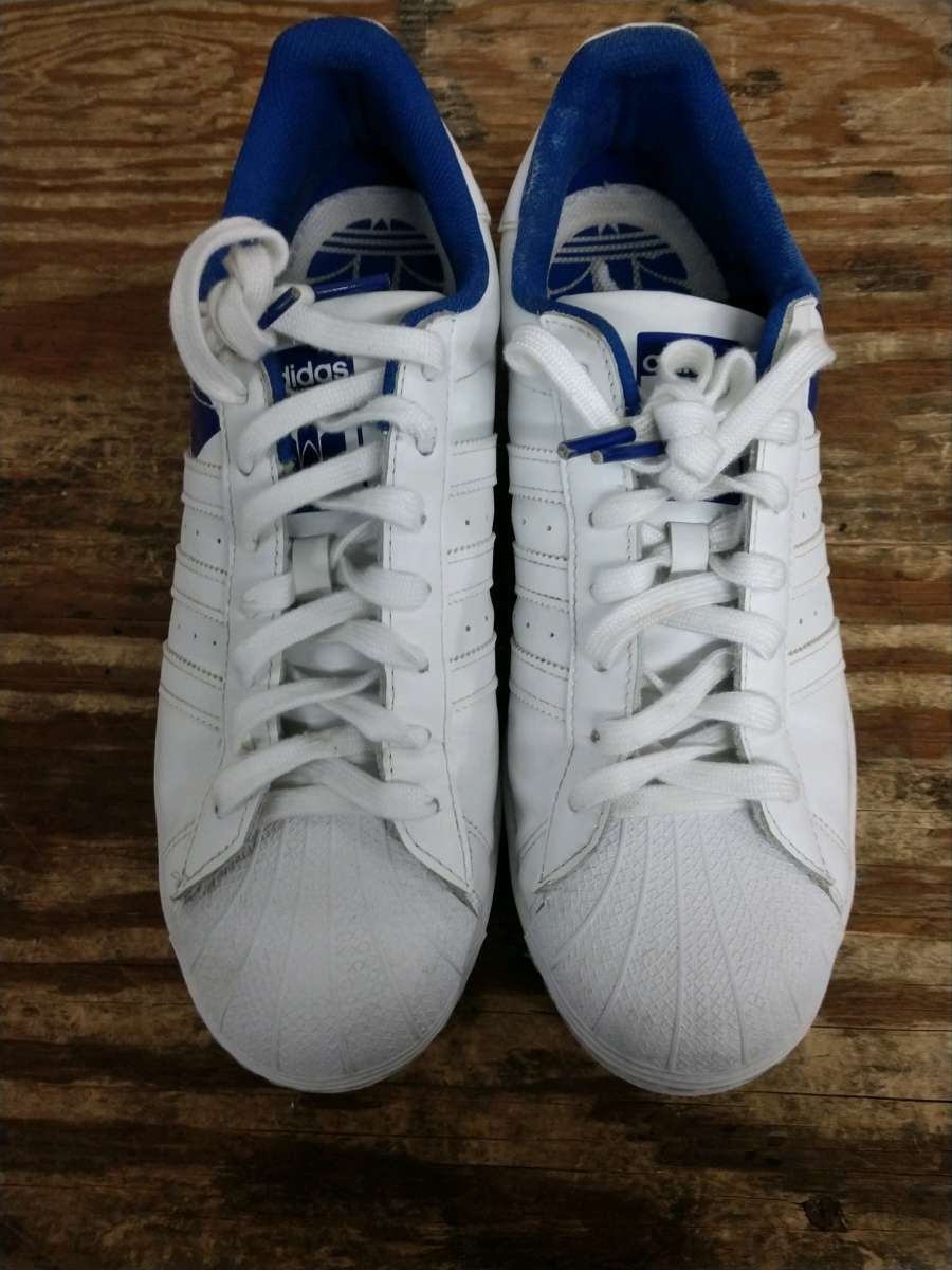 Cloud white royal blue adidas