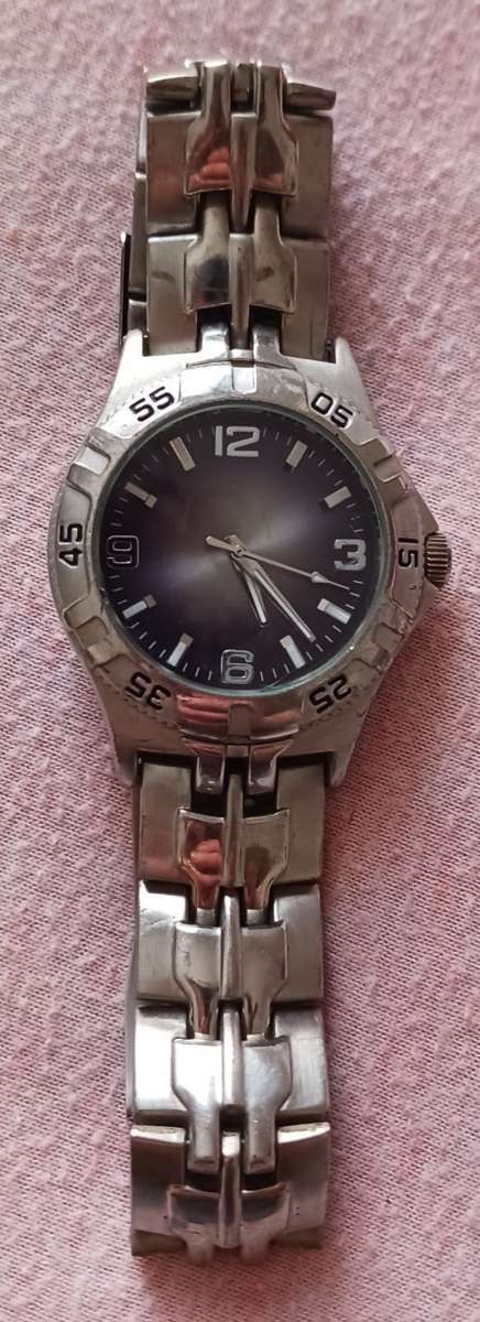 male wristwatch