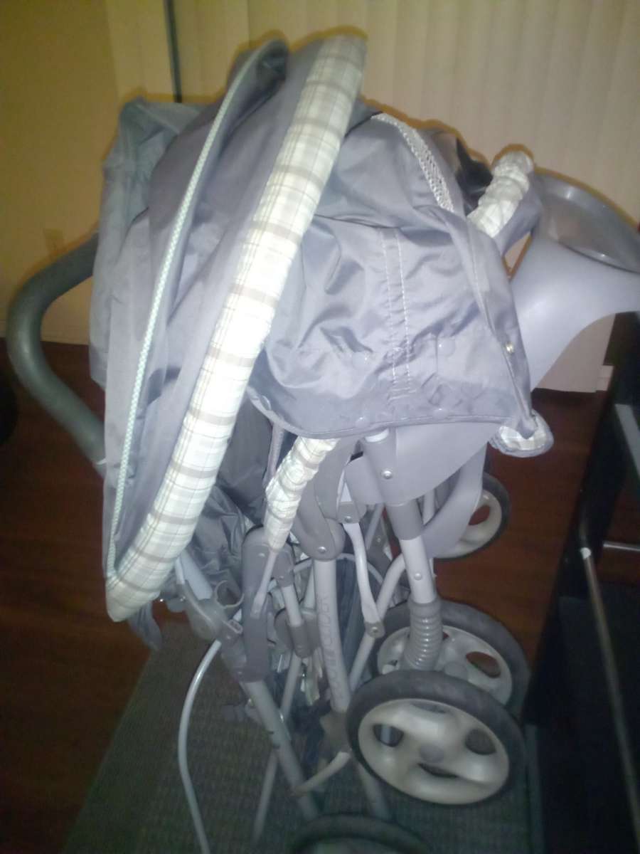 Double stroller single stroller car seats 1 unopened