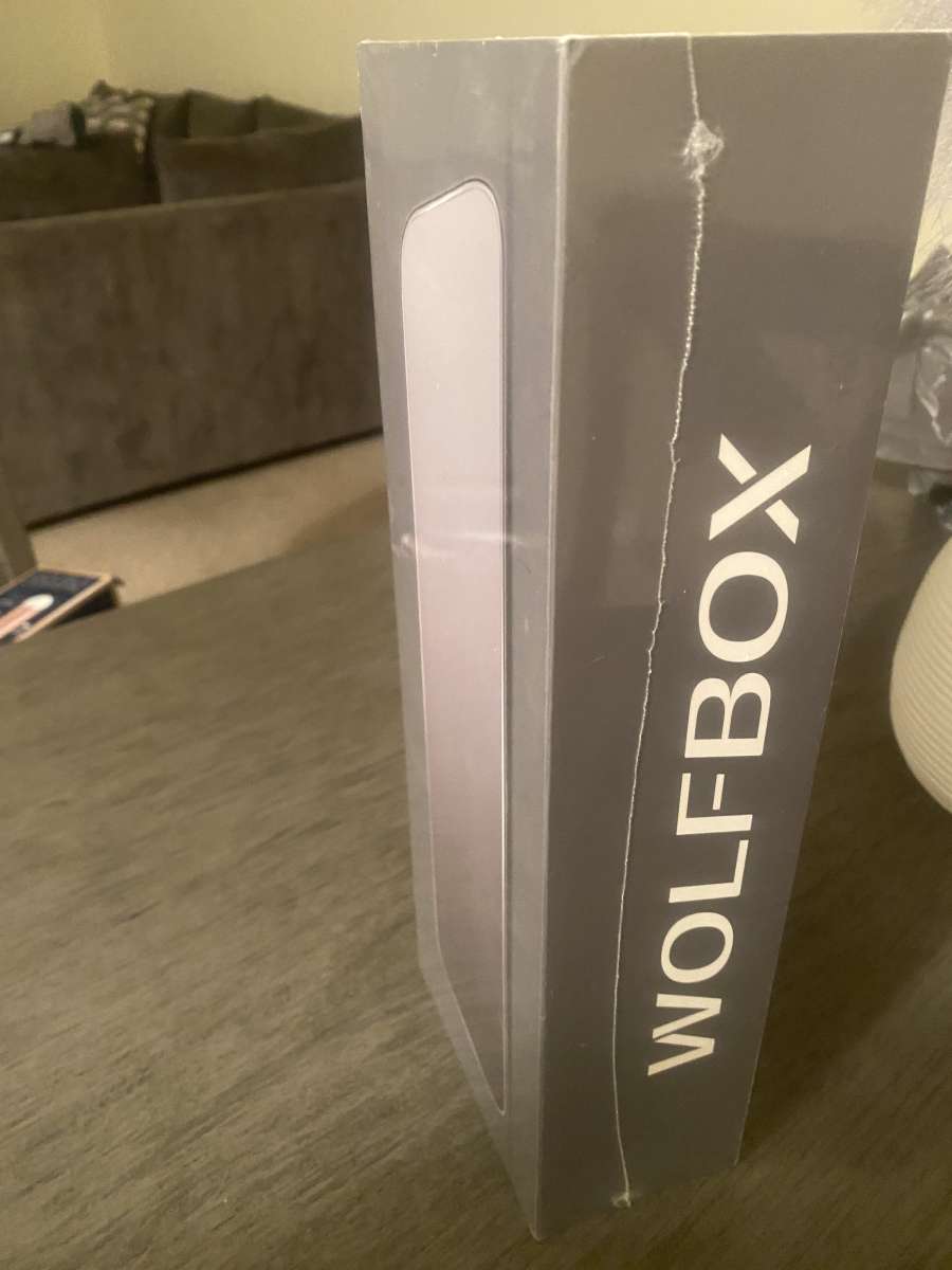 wolfBox