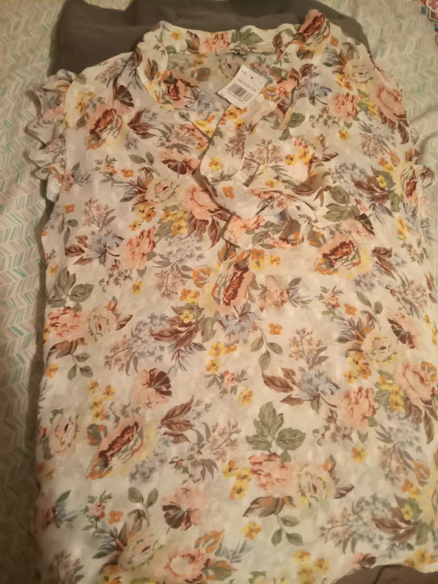flower pattern shirt