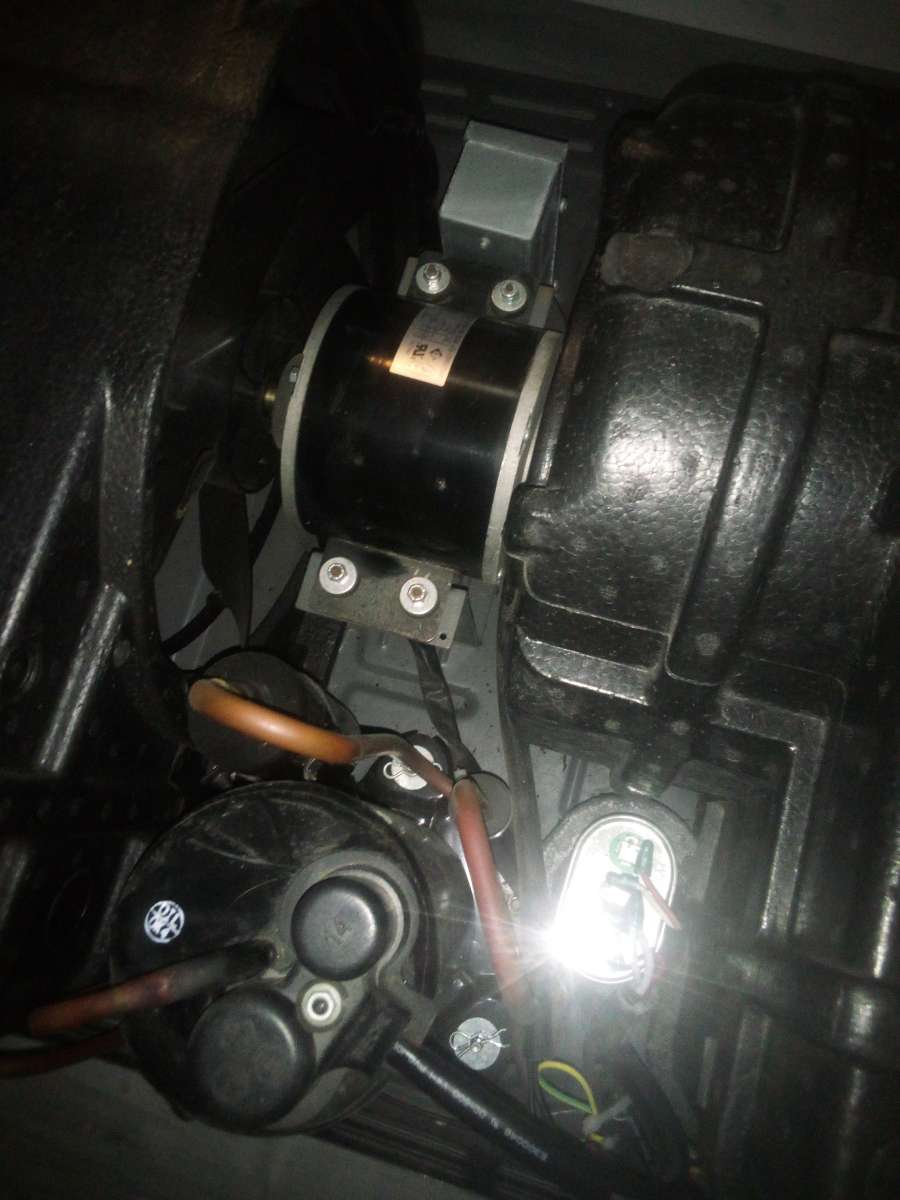 advent ductless Air conditioner and ceiling fan hook up