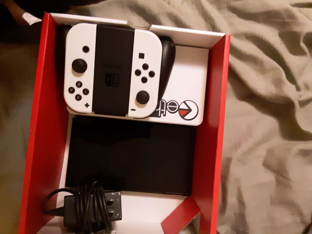 Nintendo Switch oled Model