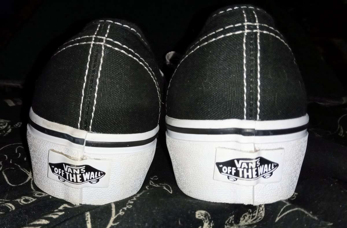 Navy and white off the wall Unisex Vans