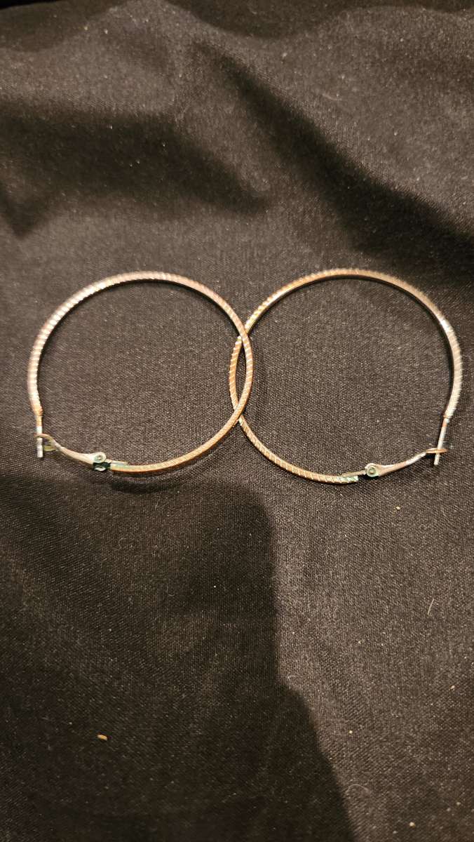 Hoop Earings