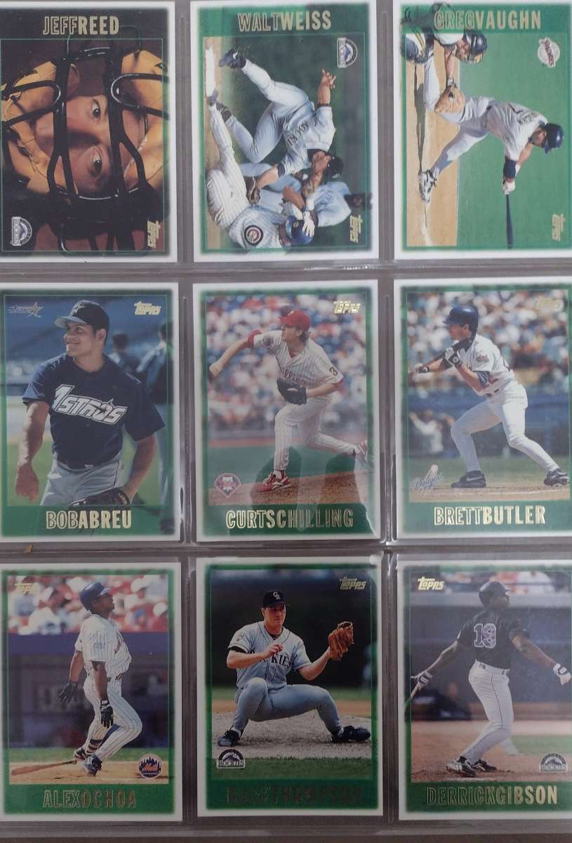 lot of 54 raw baseball cards