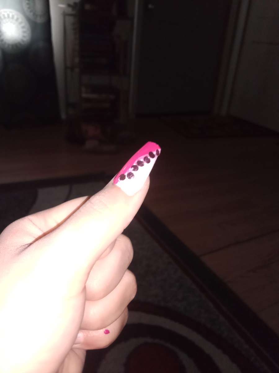press on nails