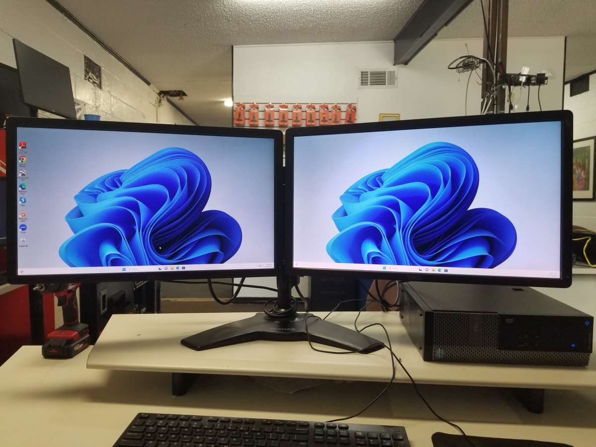 Dell Dual screen Desktop Computer