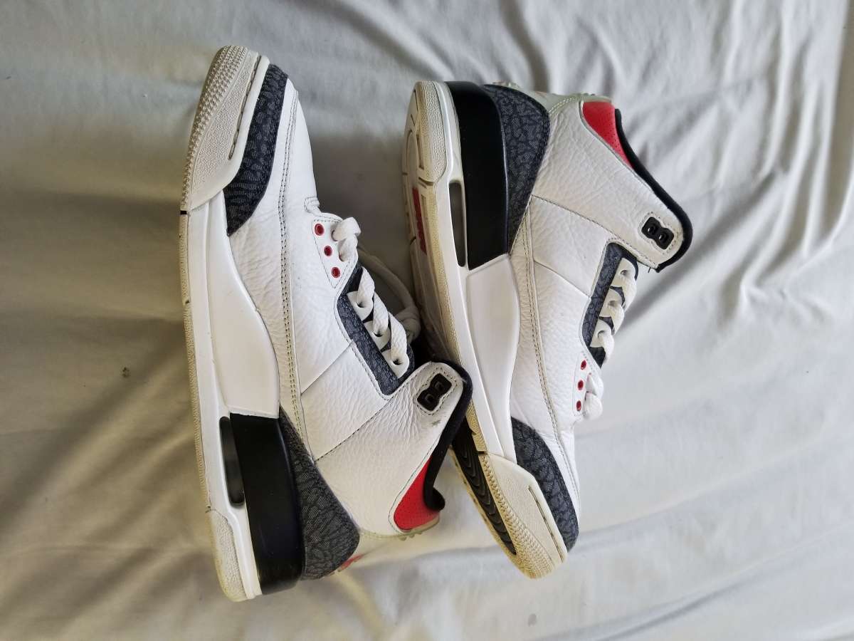 Air Jordan Retro 3s