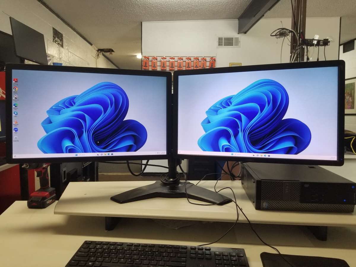 Dell Dual screen Desktop Computer
