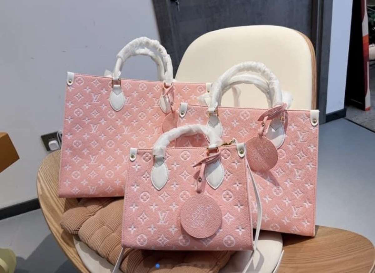 LV Crossbody On The Go