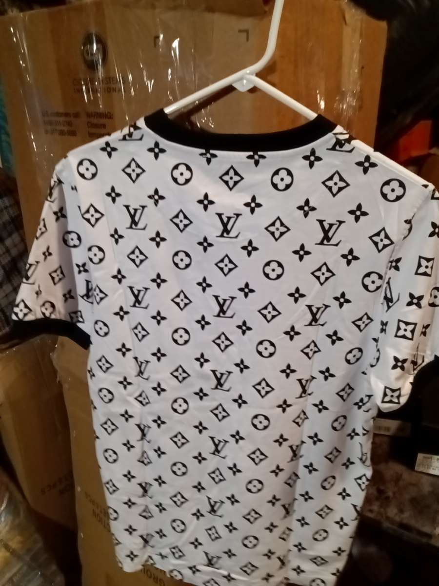 Louis Vuitton tshirt