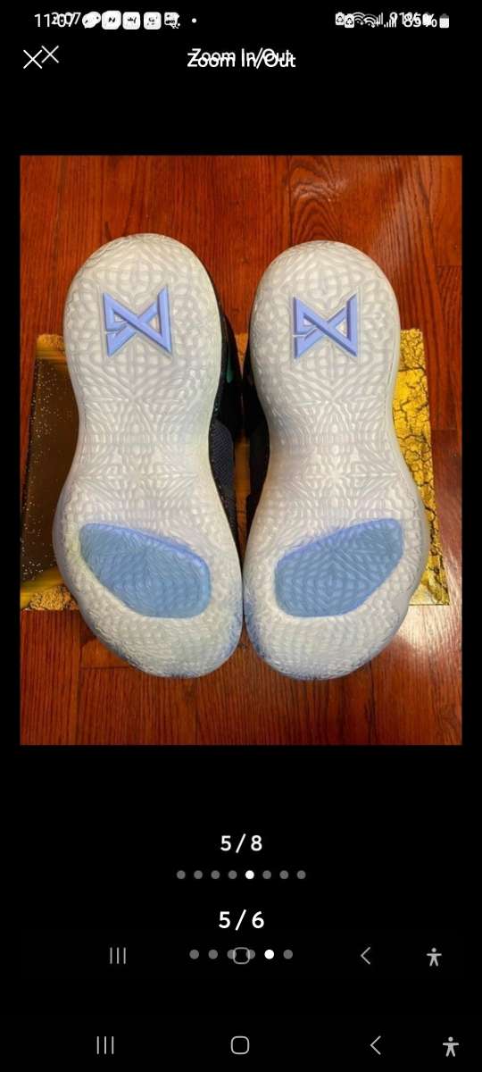 Nike Playstation Style AT7815002AT7816002 size 10