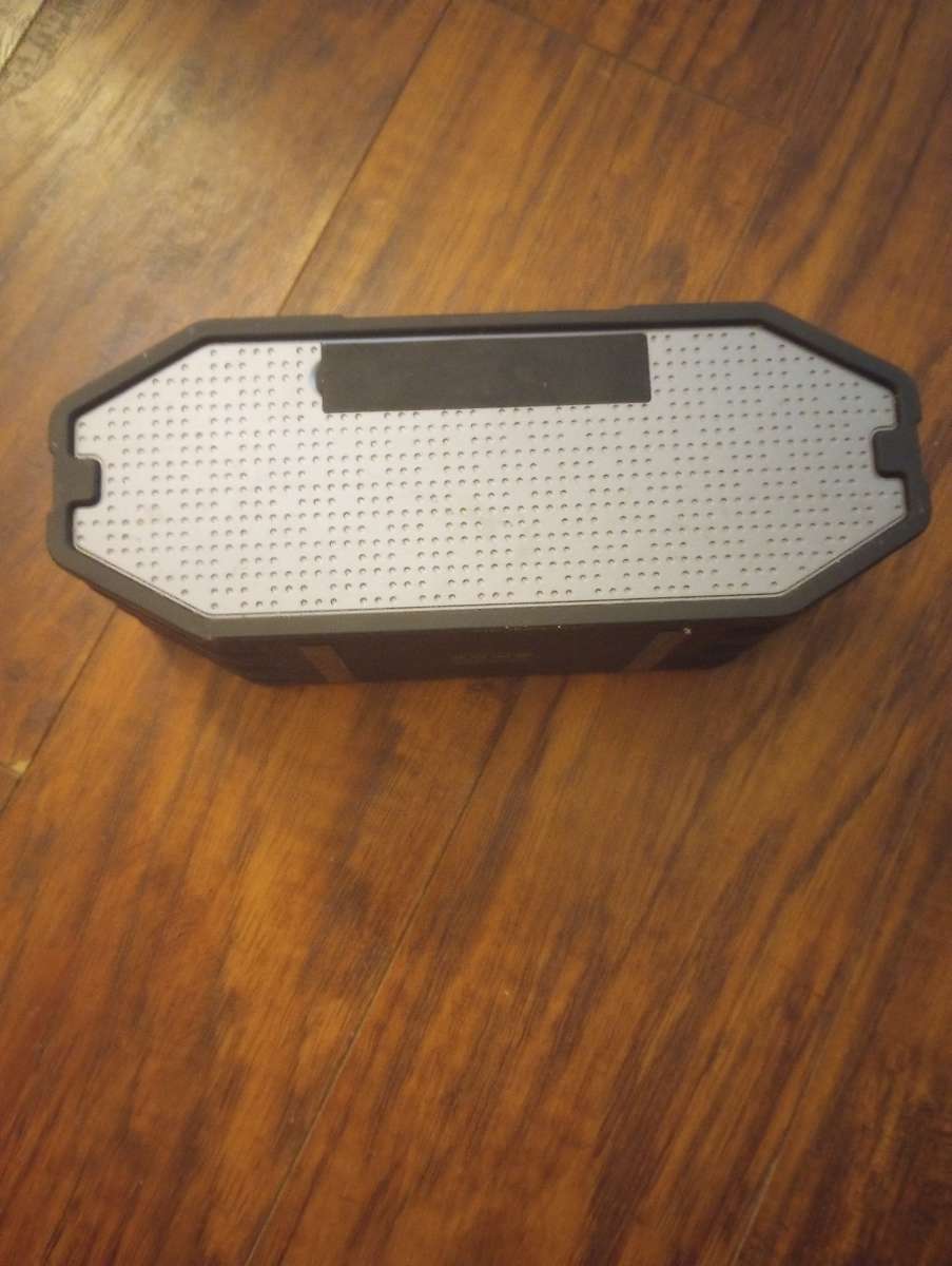 Mercury Bluetooth speaker