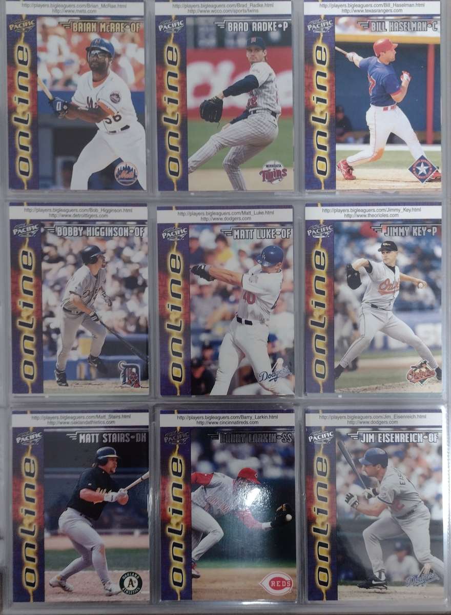 lot of 36 raw baseball cards