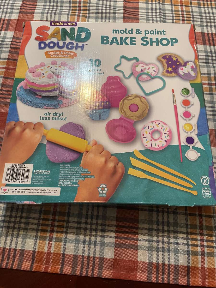 SAND DOUGH MOLD PAINT BAKE SHOP