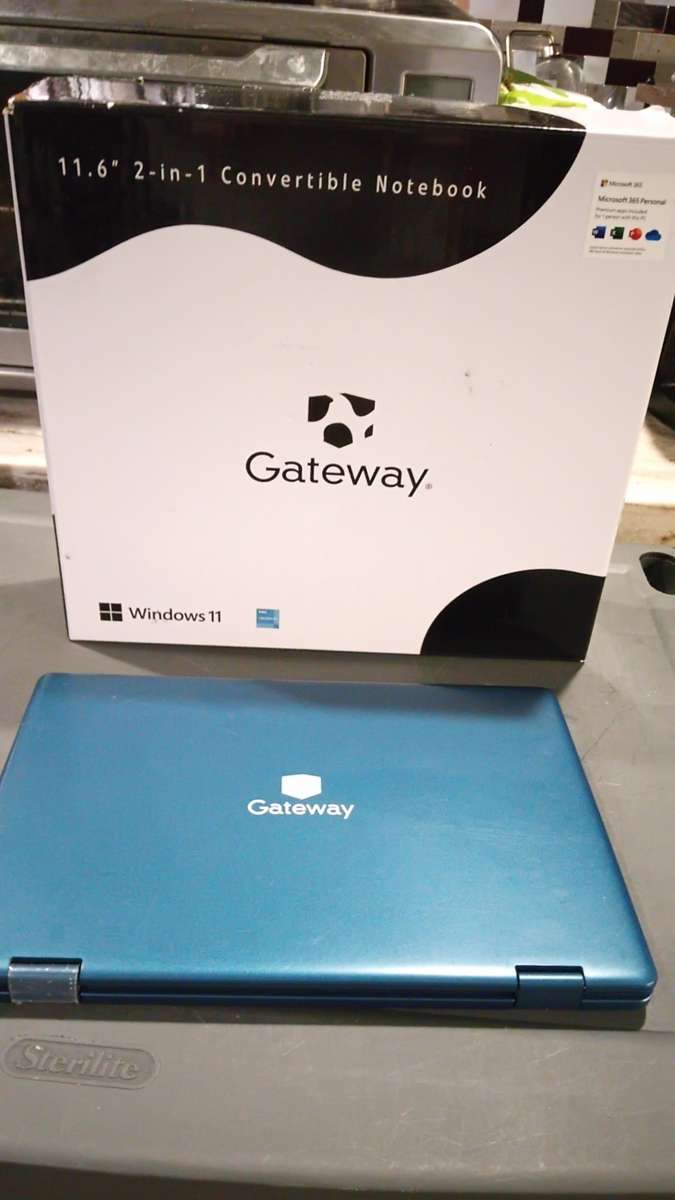 Gateway Celeron 11IN Notebook Blue